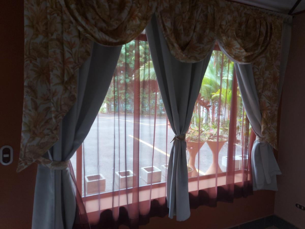 Hotel Torre Fuerte Venecia Ngoại thất bức ảnh