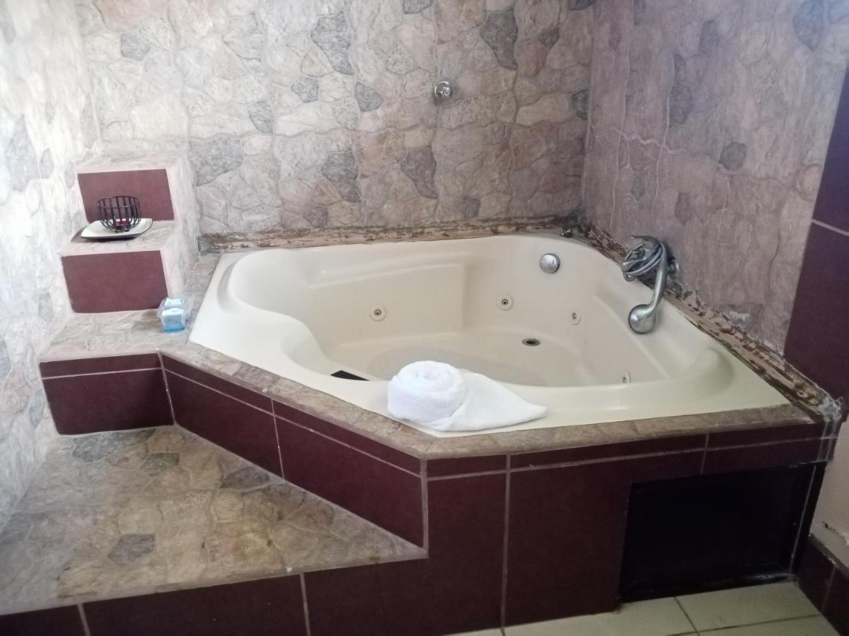 Hotel Torre Fuerte Venecia Ngoại thất bức ảnh